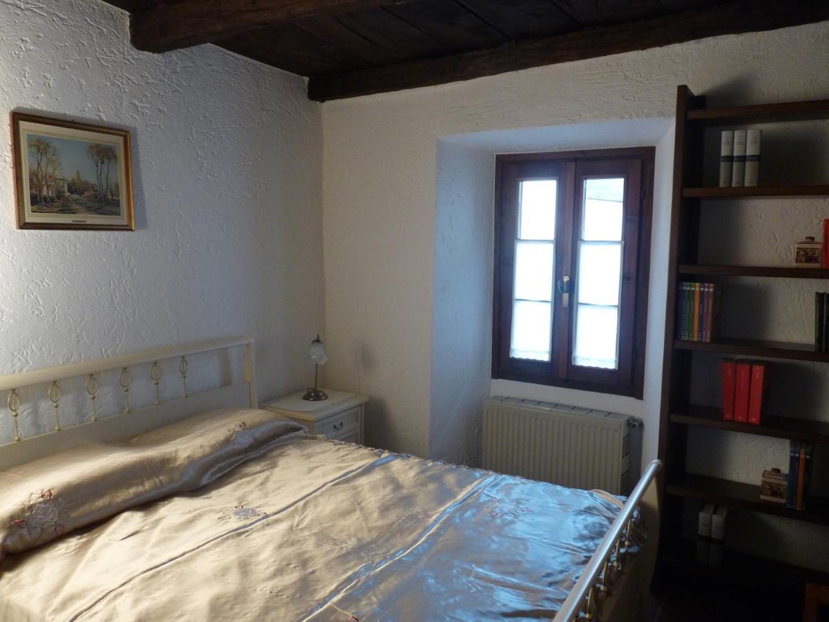 Apartments Cusius And Horta Orta San Giulio Phòng bức ảnh